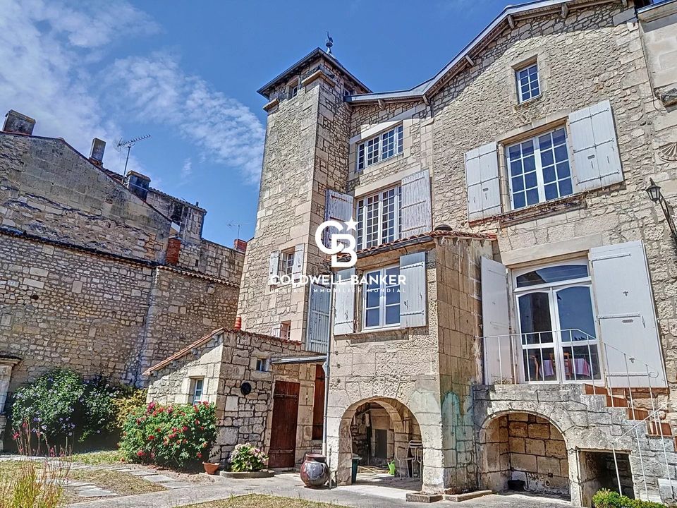 Villa i Pons, Charente-Maritime - bilde 1