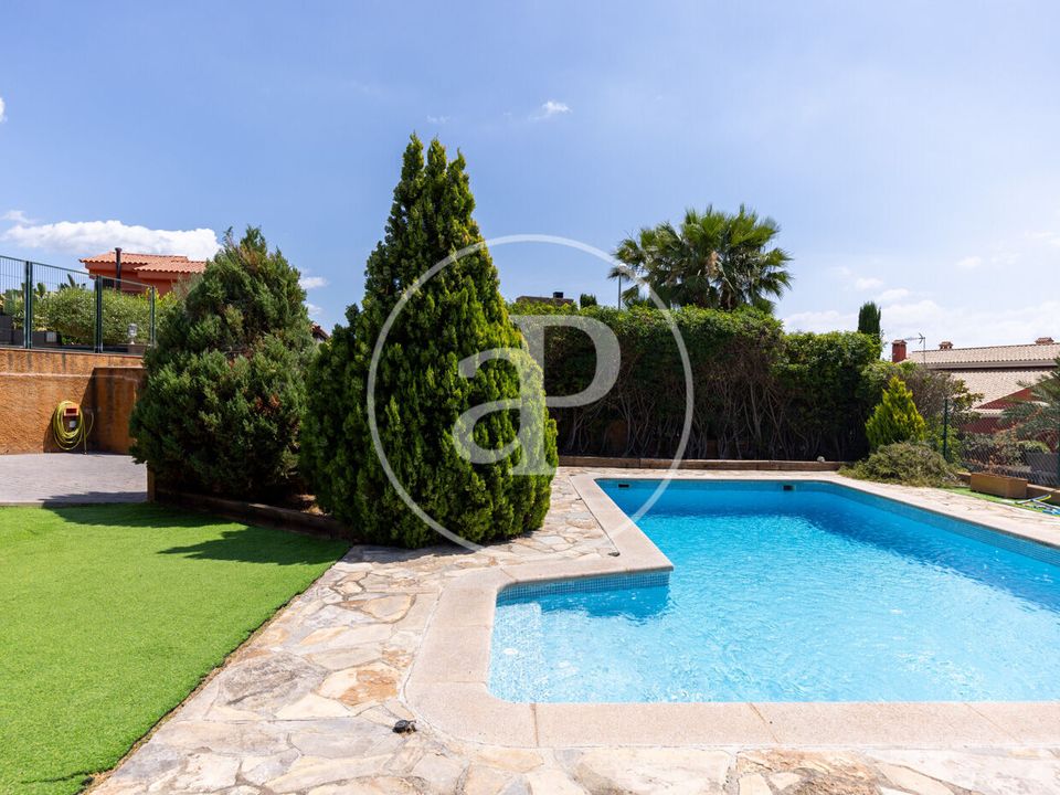 Villa i Argentona, Barcelona - bilde 2