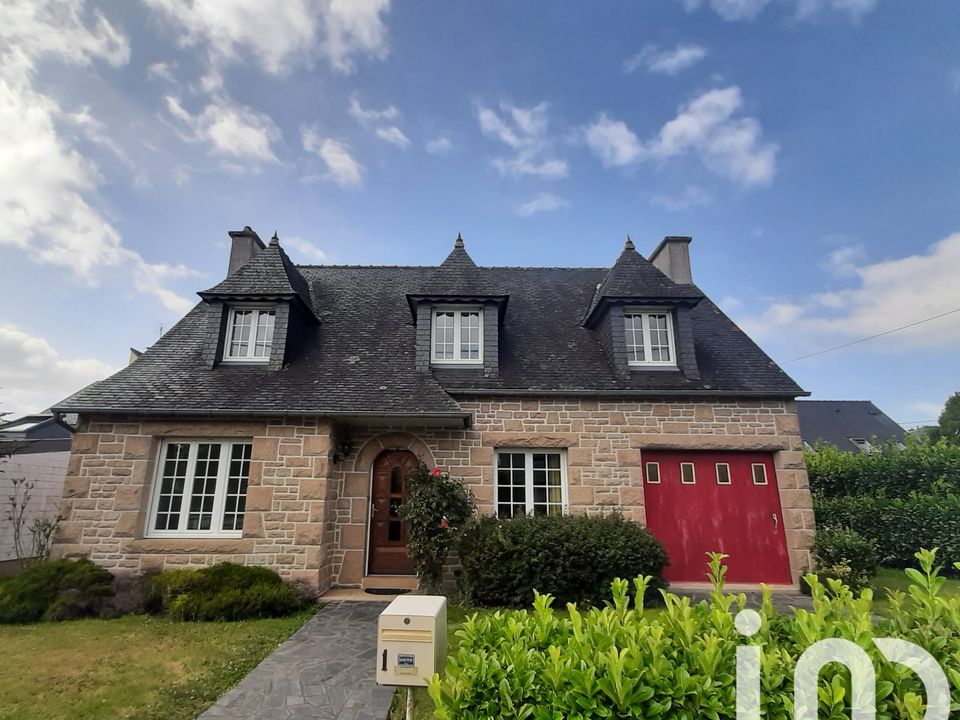 Villa en Carhaix-Plouguer, Finistere - foto 1