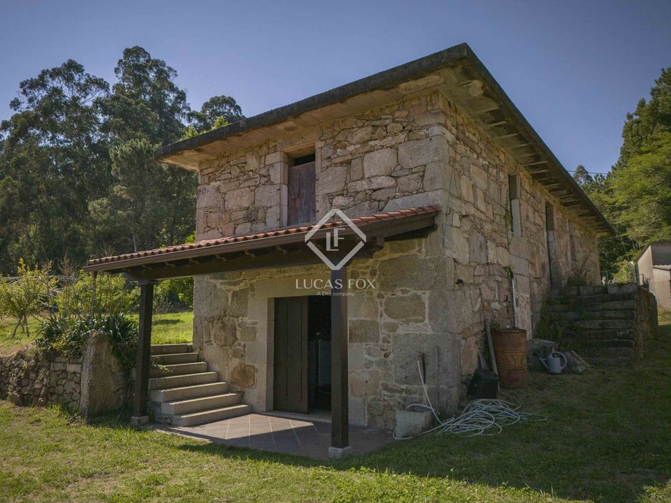 Erhvervsejendom i Tomino, Pontevedra - foto 1