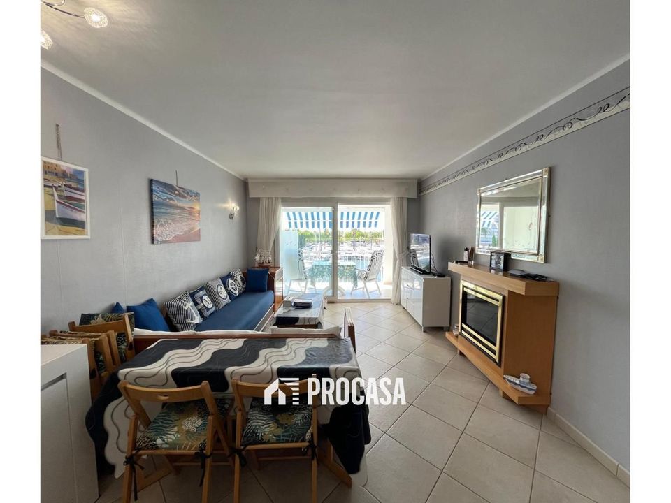 Lejlighed i Empuriabrava, Gerona - foto 2