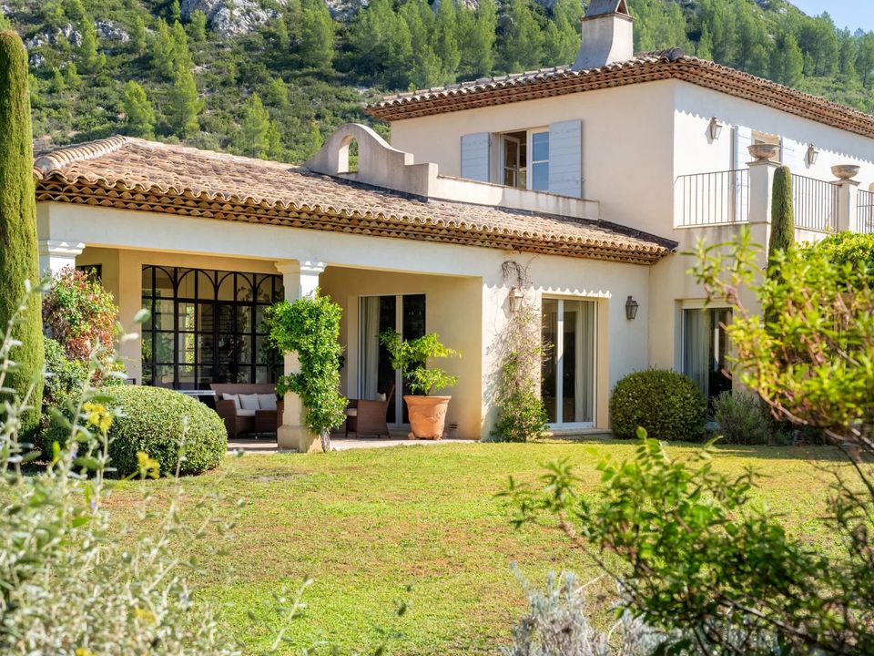 Villa i Gemenos, Bouches-du-Rhone - foto 1