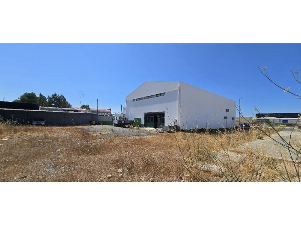 Erhvervsejendom i Santo Andre, Setubal - foto 1