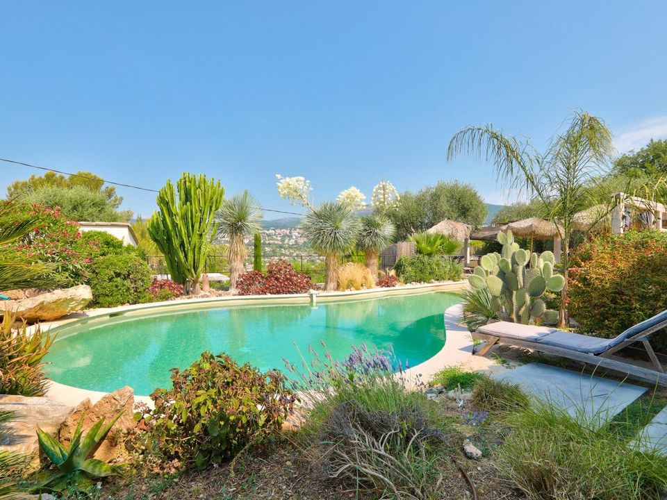 Villa i Grasse, Alpes-Maritimes - foto 1