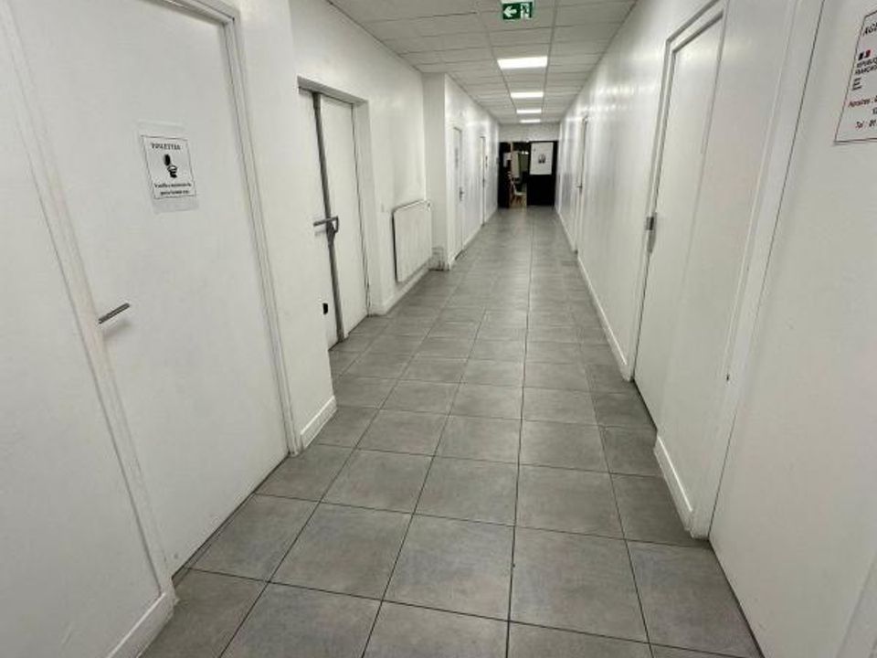 Erhvervsejendom i Sarcelles, Val-d'Oise - foto 2