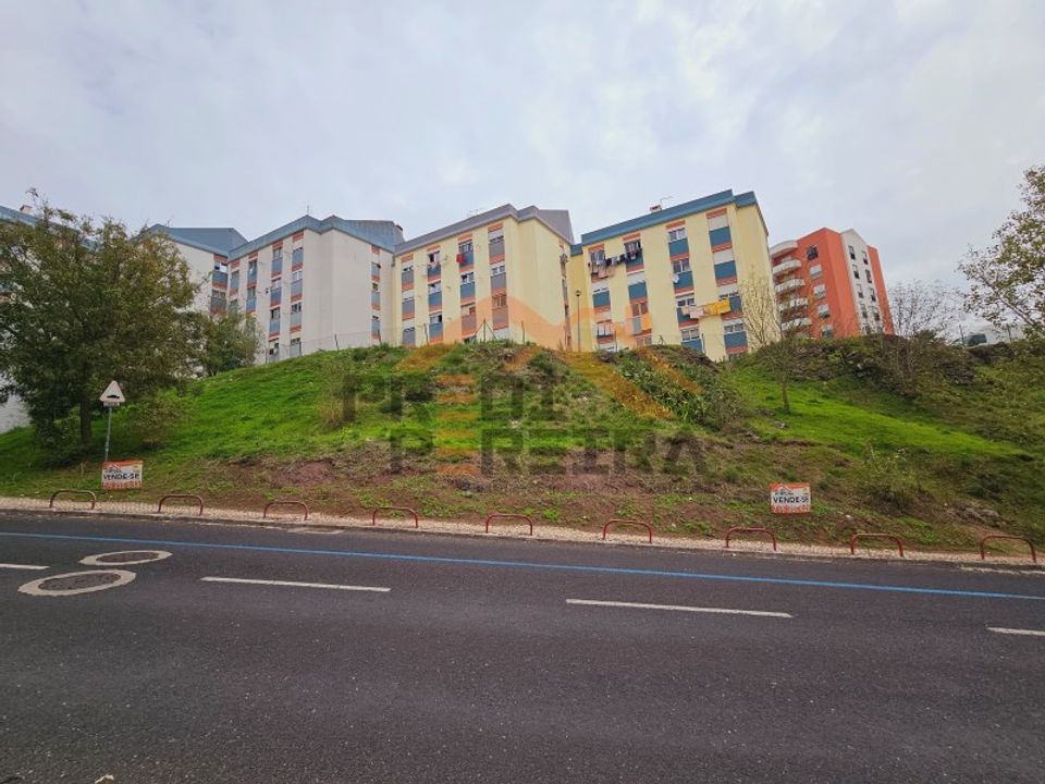 Helårsgrund i Odivelas, Lisbon - foto 2