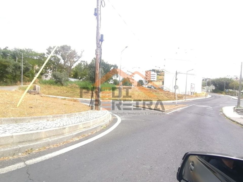 Helårsgrund i Camarate, Lisbon - foto 3