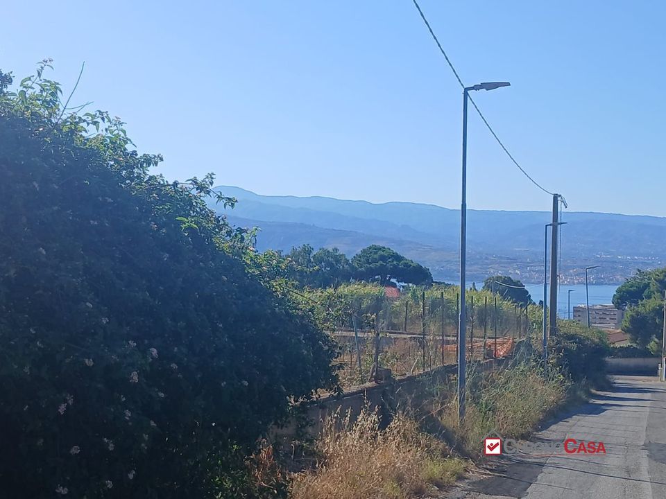 Helårsgrund i Messina, Messina - foto 1