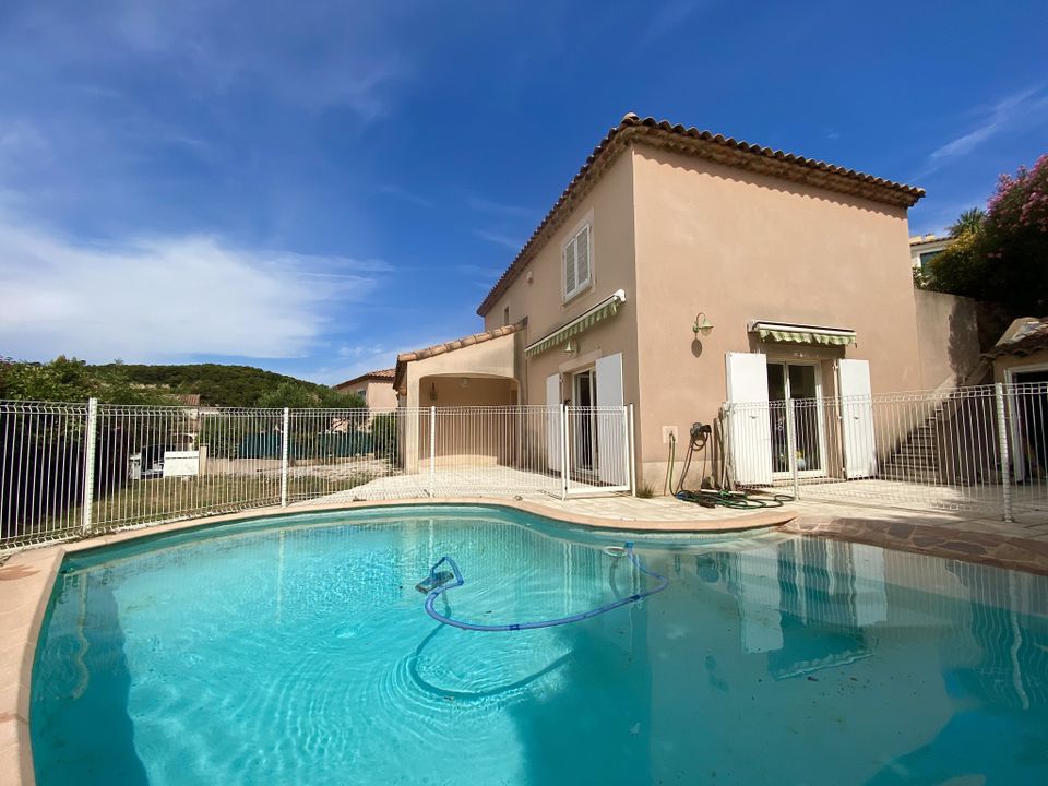 Villa i Marseille, Bouches-du-Rhone - foto 1