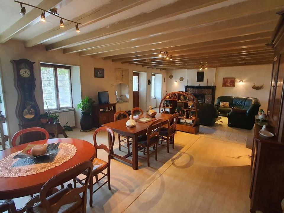 Landsbyhus i Allonne, Deux-Sevres - foto 4