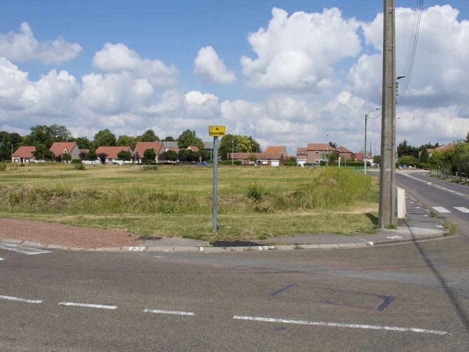 Helårsgrund i Bully-les-Mines, Pas-de-Calais - foto 1