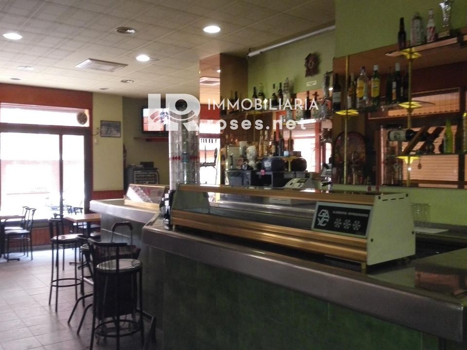 Erhvervsejendom i Figueres, Gerona - foto 3
