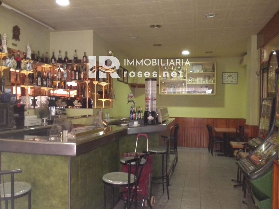 Erhvervsejendom i Figueres, Gerona - foto 1