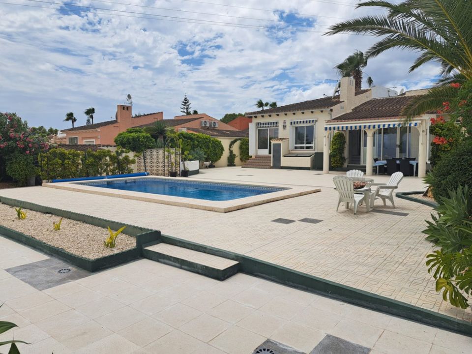 Villa i La Nucia, Alicante - foto 4
