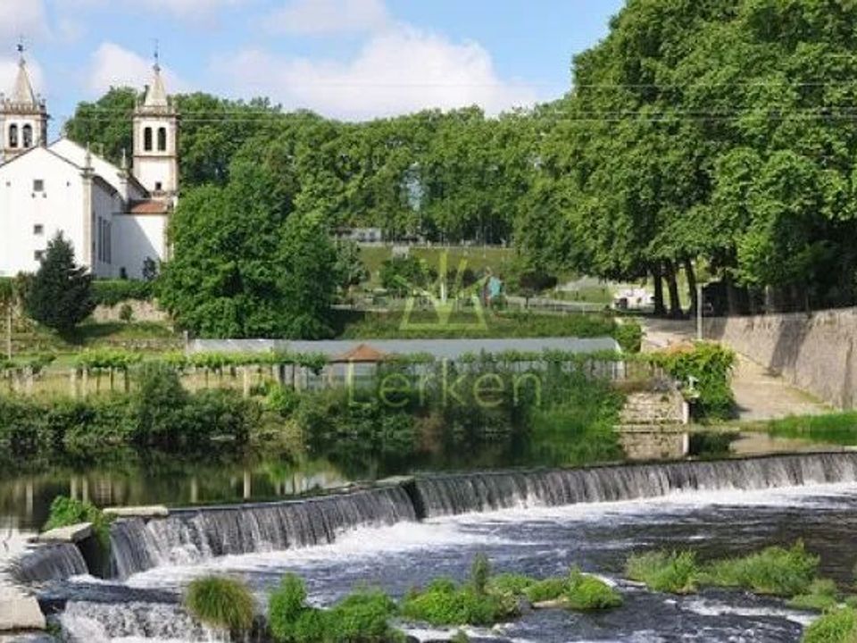 Erhvervsejendom i Santo Tirso, Porto - foto 3