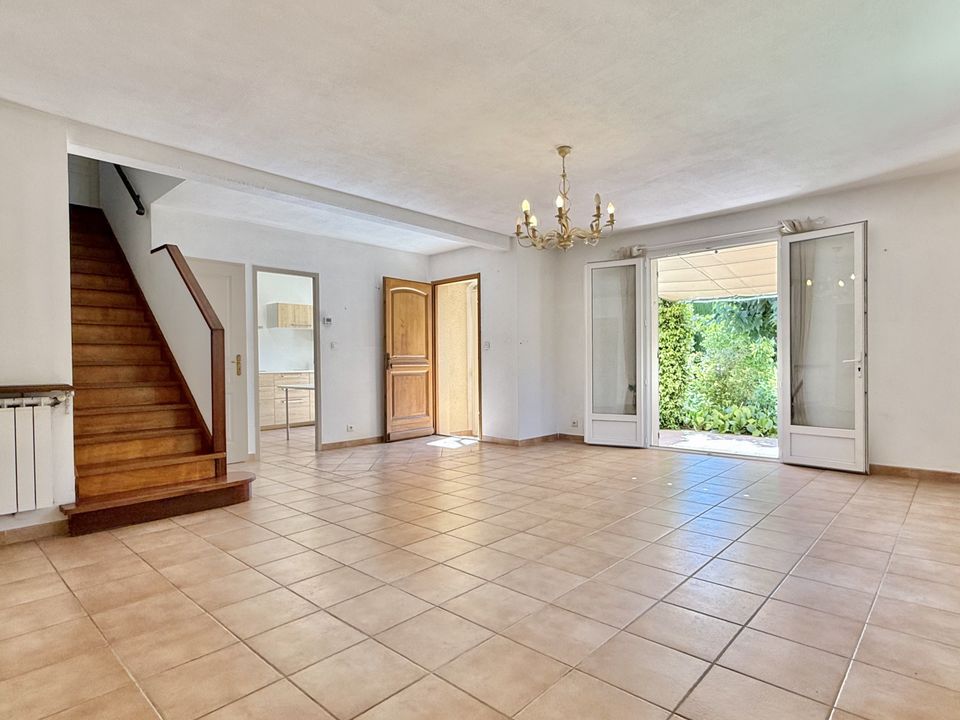 Villa i L'Isle-sur-la-Sorgue, Vaucluse - foto 5