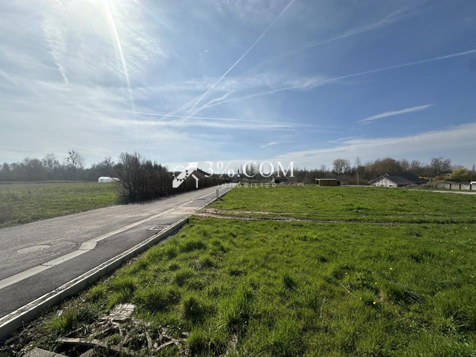 Helårsgrund i Chenevières, Meurthe-et-Moselle - foto 1