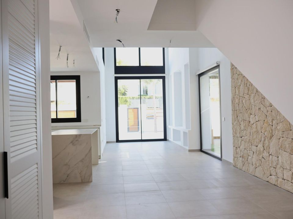 Villa i Alfaz del Pi, Alicante - foto 3