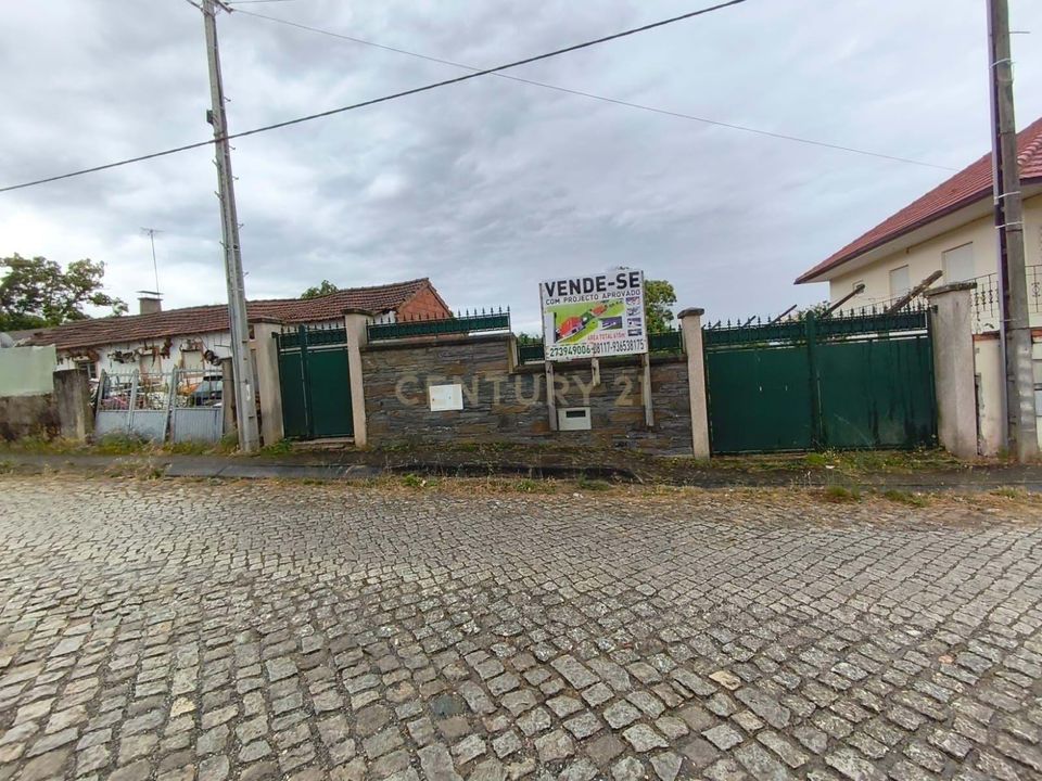 Helårsgrund i Grijo de Parada, Braganca - foto 1