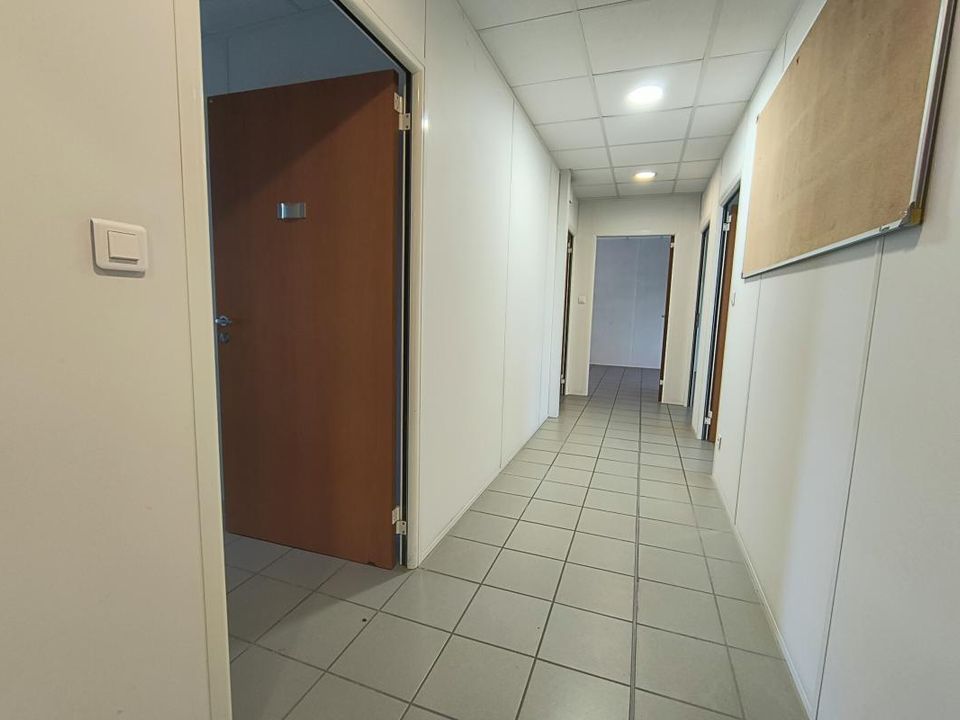 Erhvervsejendom i Montauban, Tarn-et-Garonne - foto 1
