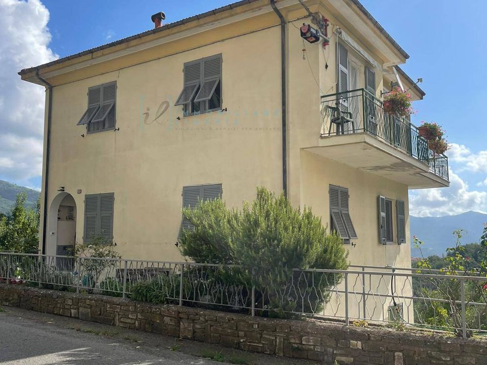 Villa i Borgomaro, Imperia - foto 1