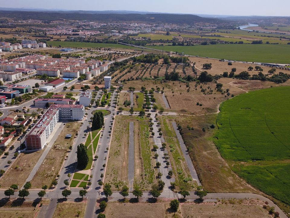 Helårsgrund i Entroncamento, Santarem - foto 4