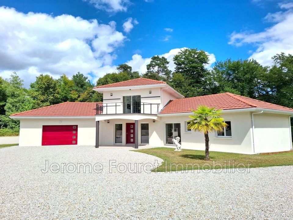 Villa in Tulle, Correze - photo 1