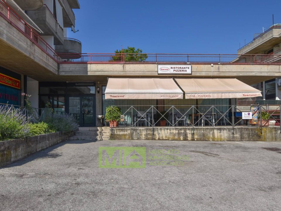 Erhvervsejendom i Comunanza, Ascoli Piceno - foto 2