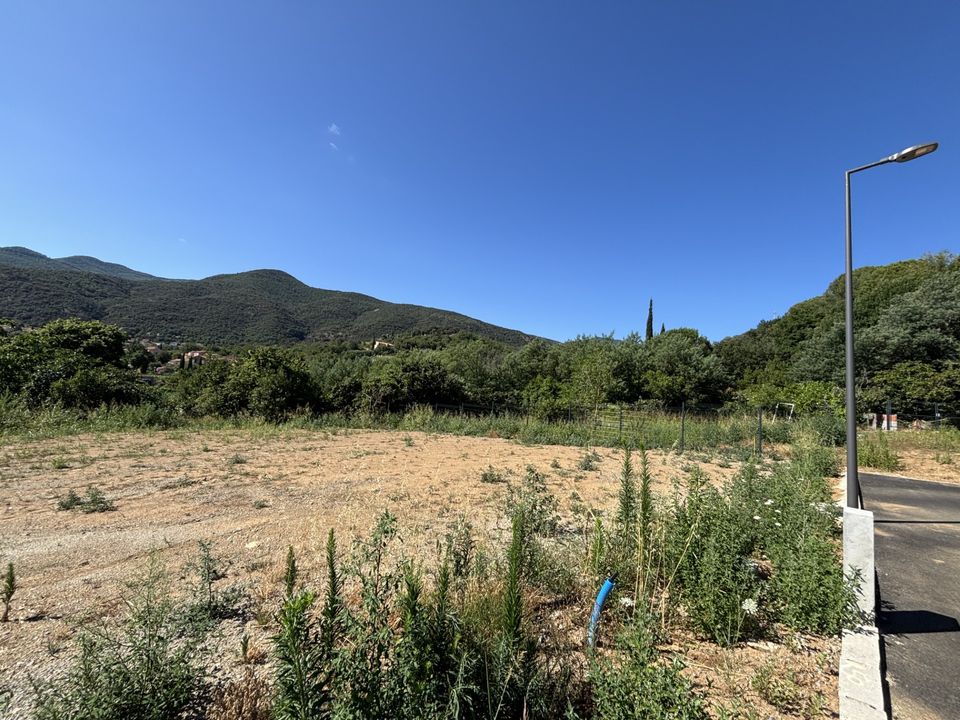 Helårsgrund i Ceret, Pyrenees-Orientales - foto 1