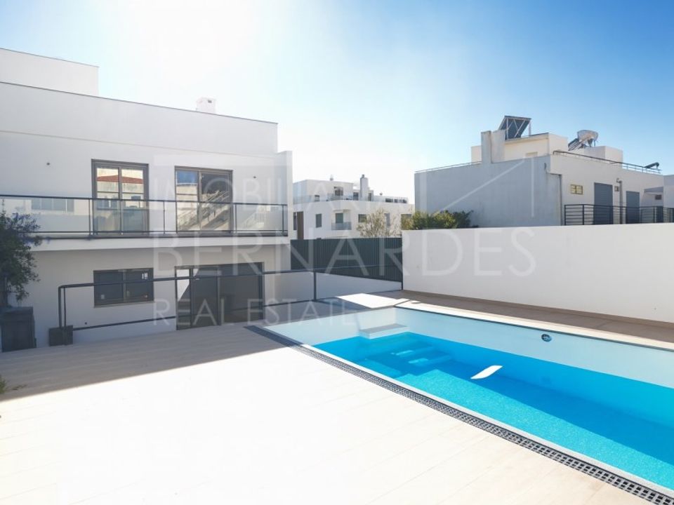 Villa i Moncarapacho, Faro - foto 1