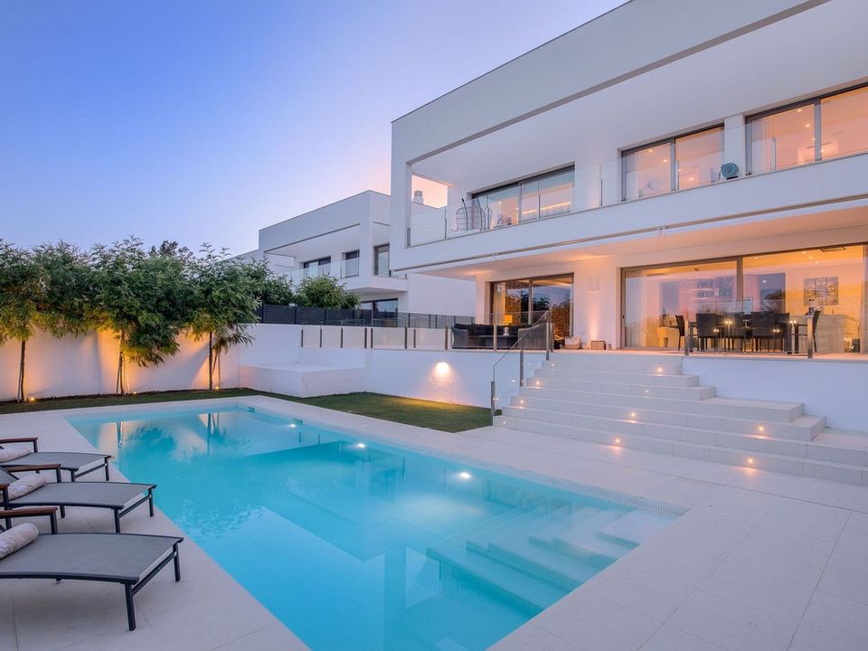 Villa i Guadalmina, Malaga - foto 3