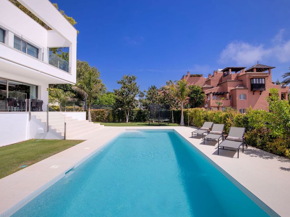 Villa i Guadalmina, Malaga - foto 5