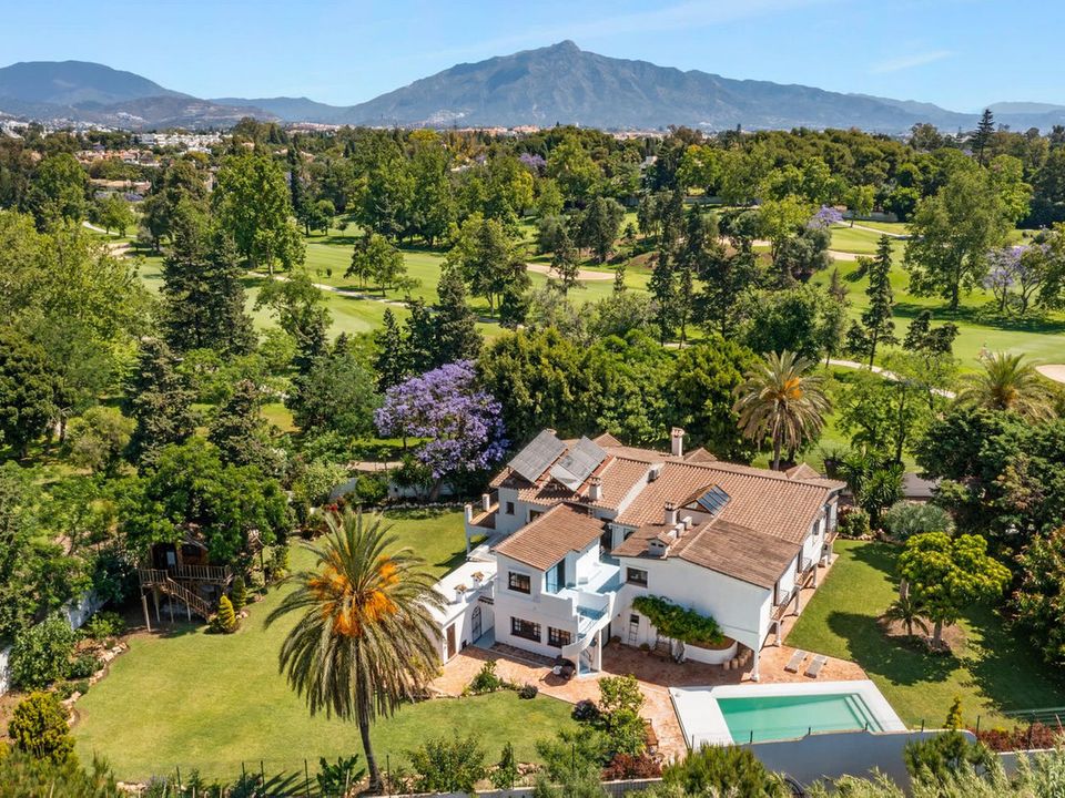 Villa i Guadalmina, Malaga - foto 1