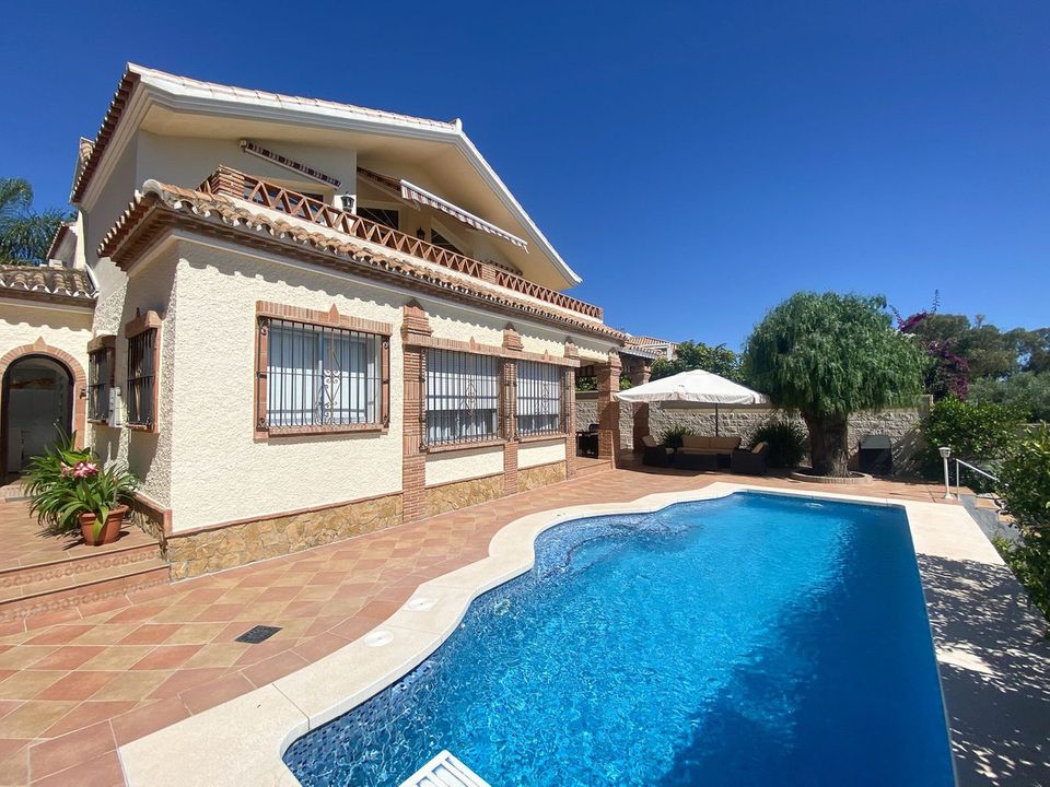Villa i Guadalmina, Malaga - foto 2