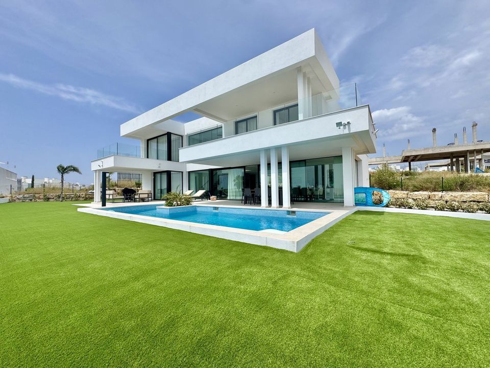 Villa i Cancelada, Malaga - foto 2