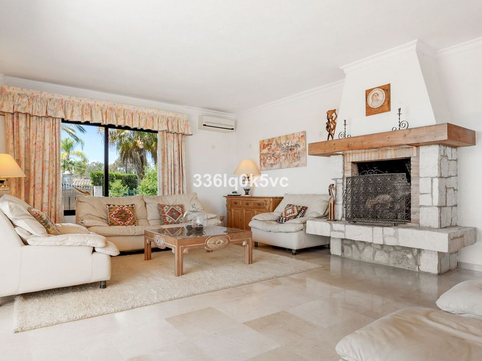 Villa i Las Chapas, Malaga - foto 2