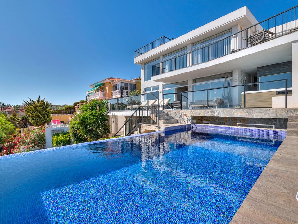 Villa i Mijas Costa, Malaga - foto 1