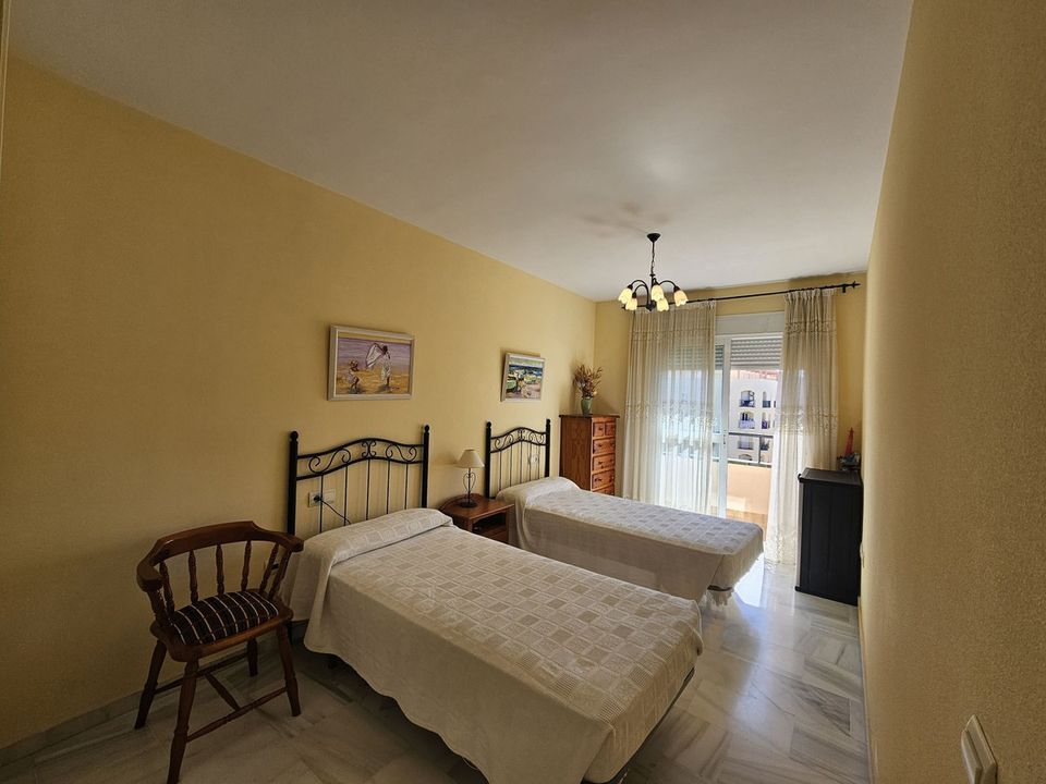 Lejlighed i San Luis De Sabinillas, Malaga - foto 4