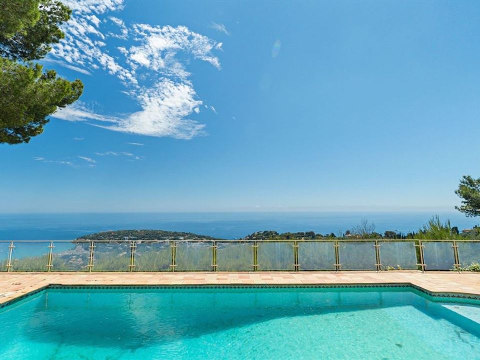 Villa en Roquebrune-Cap-Martin, Alpes-Maritimes - foto 2