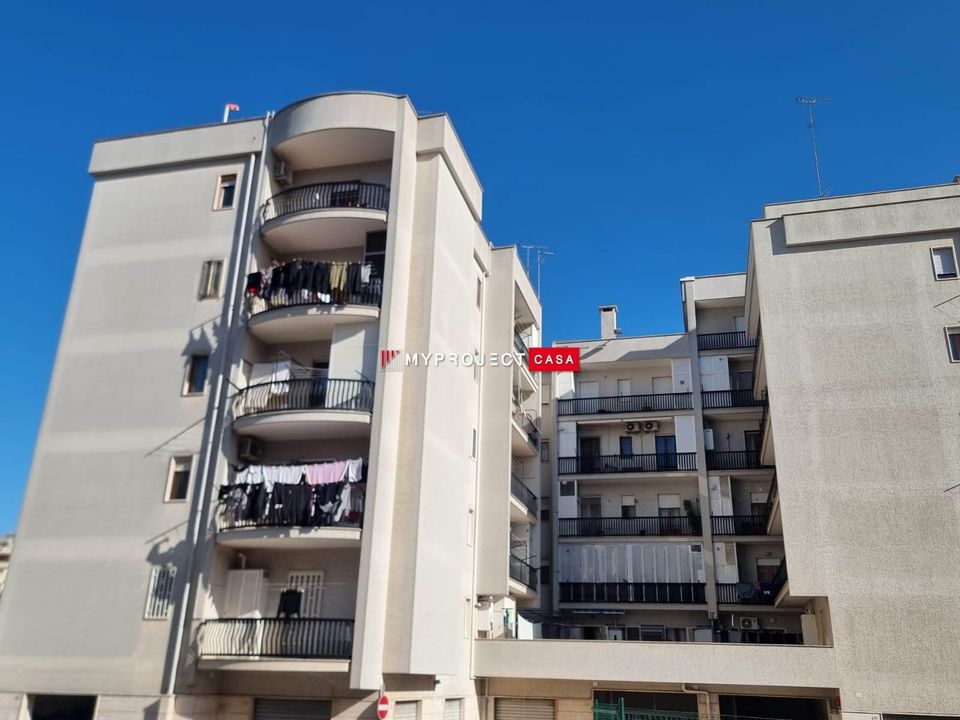 Garage i Martina Franca, Taranto - foto 5