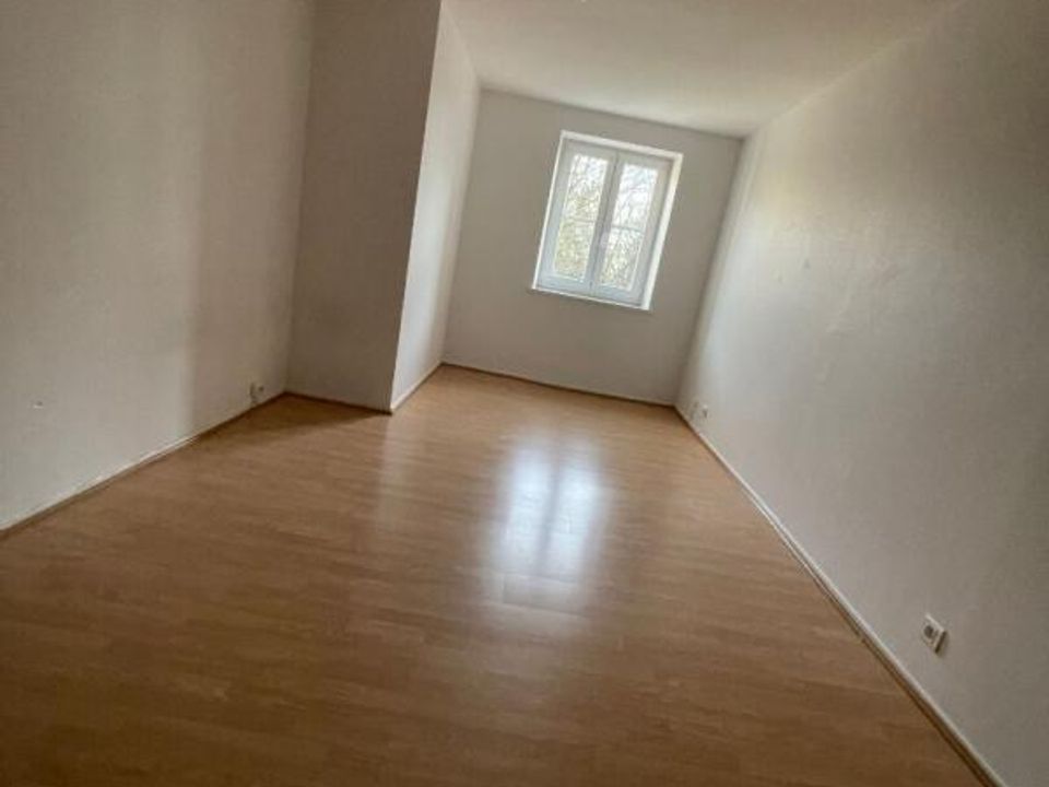 Apartment in Gray, Haute-Saone - photo 3
