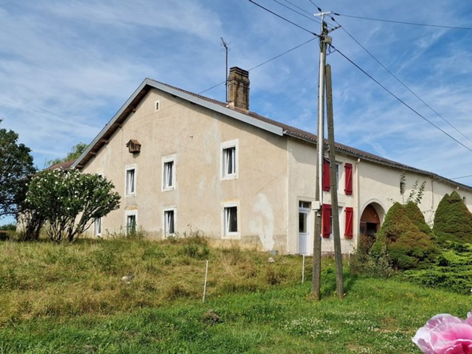 Gård i Contrexéville, Vosges - bilde 1