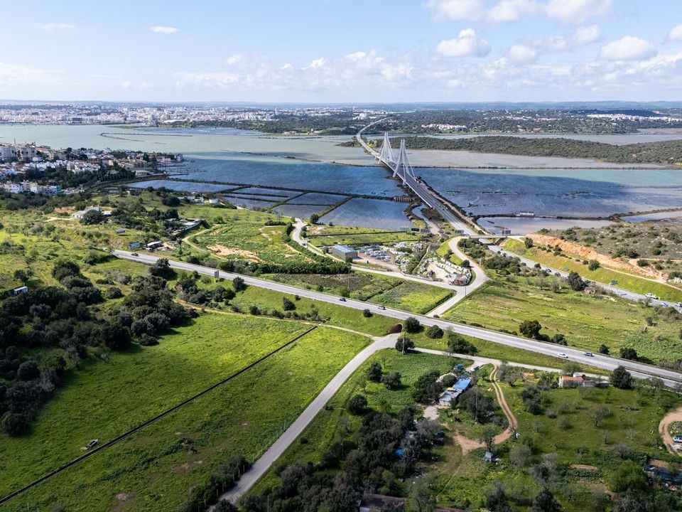 Helårsgrund i Lagoa, Faro - foto 1
