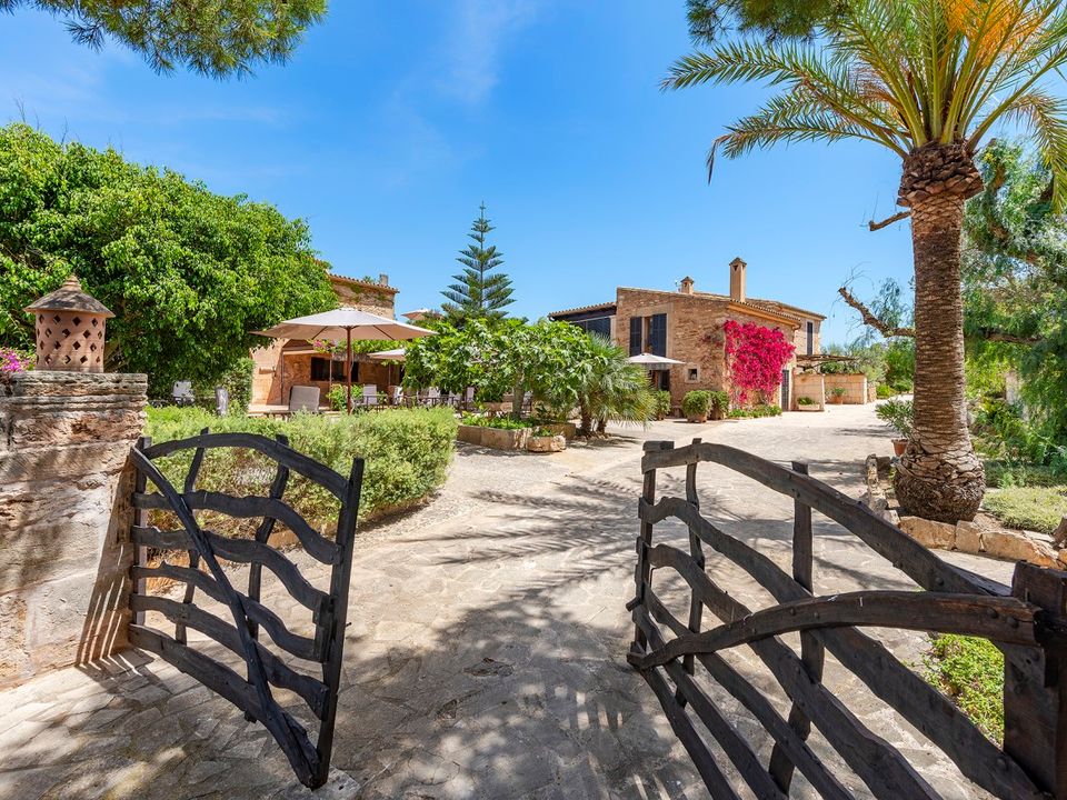 Erhvervsejendom i Ses Salines, Mallorca - foto 3