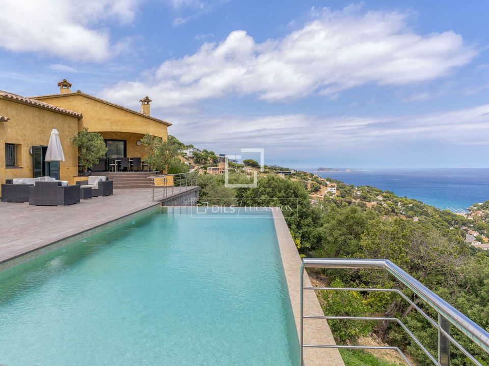 Villa i Begur, Gerona - foto 1