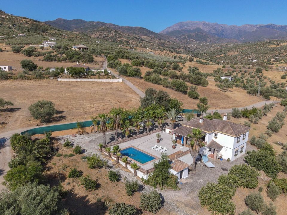 Villa i Guaro, Malaga - foto 1