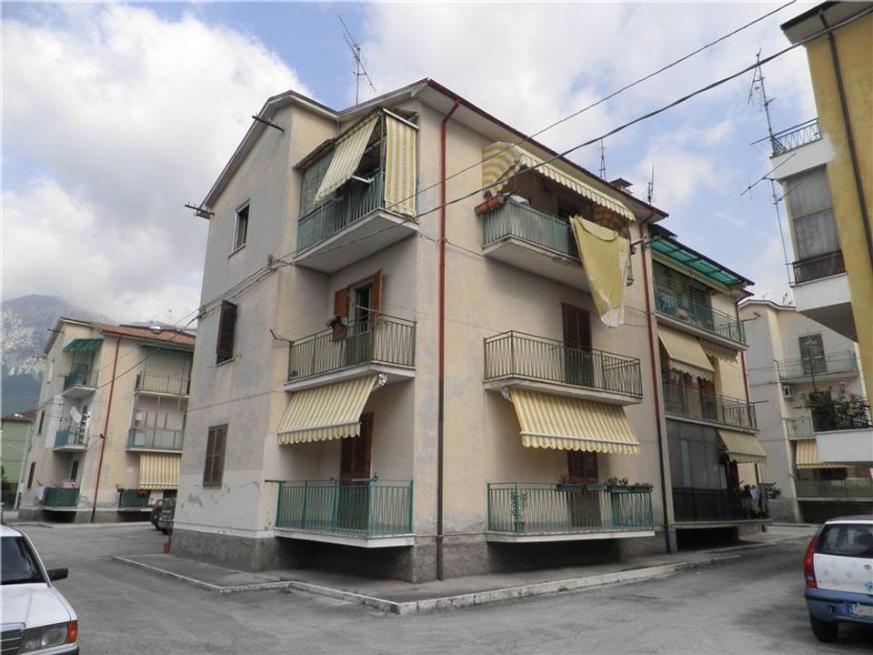 Lejlighed i Sulmona, L'Aquila - foto 1