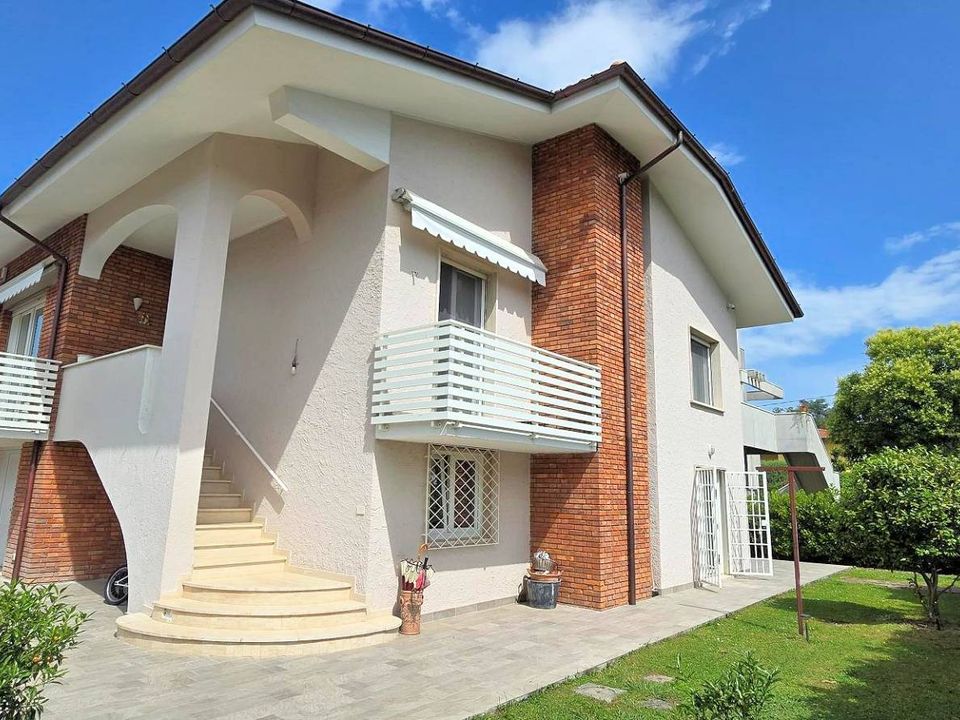 Villa i Ponte Buggianese, Pistoia - foto 1