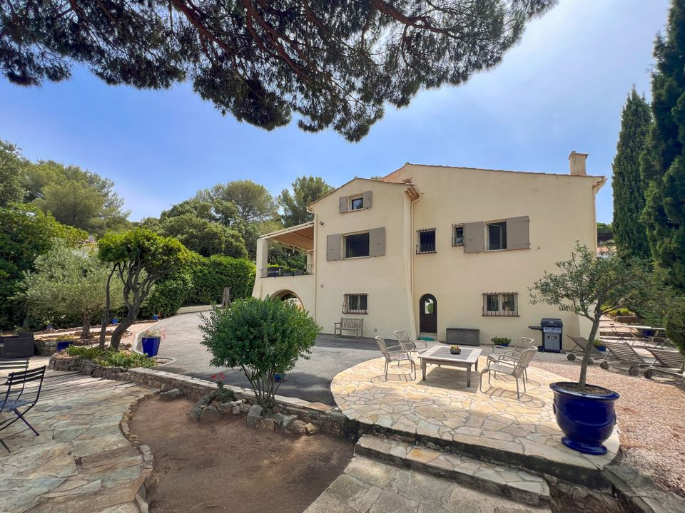 Villa i Cavalaire-sur-Mer, Var - bilde 1