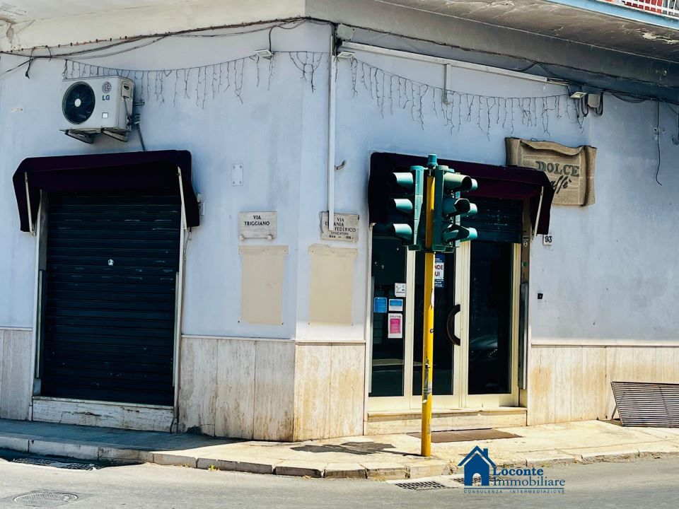 Erhvervsejendom i Capurso, Bari - foto 1